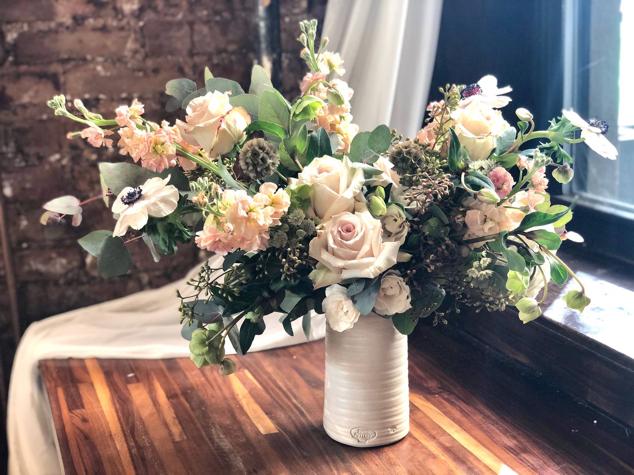 Farmhouse Ridges Short Vase