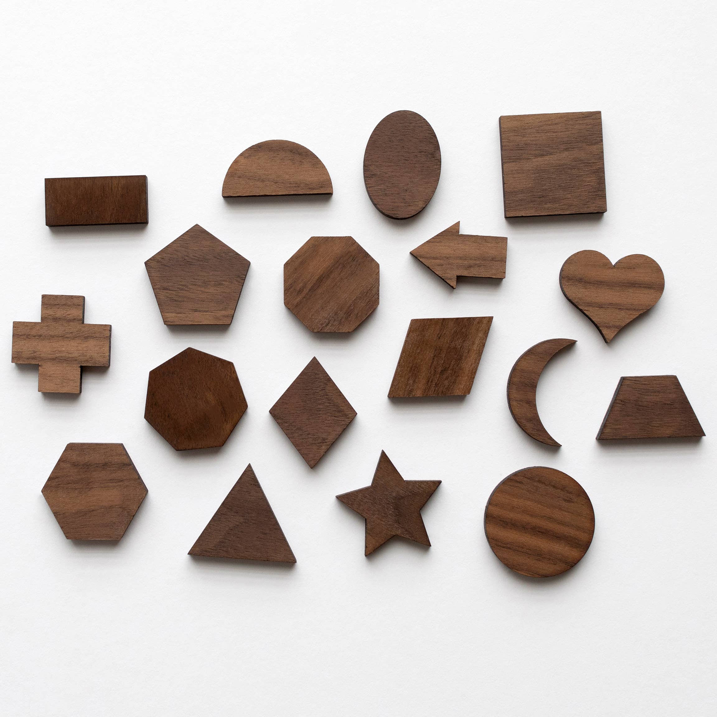 Gladfolk Wooden Shapes Board with Matching Shape Pieces