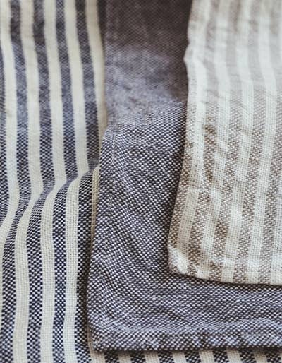 Linen Chambray Towel (M) White Stripe
