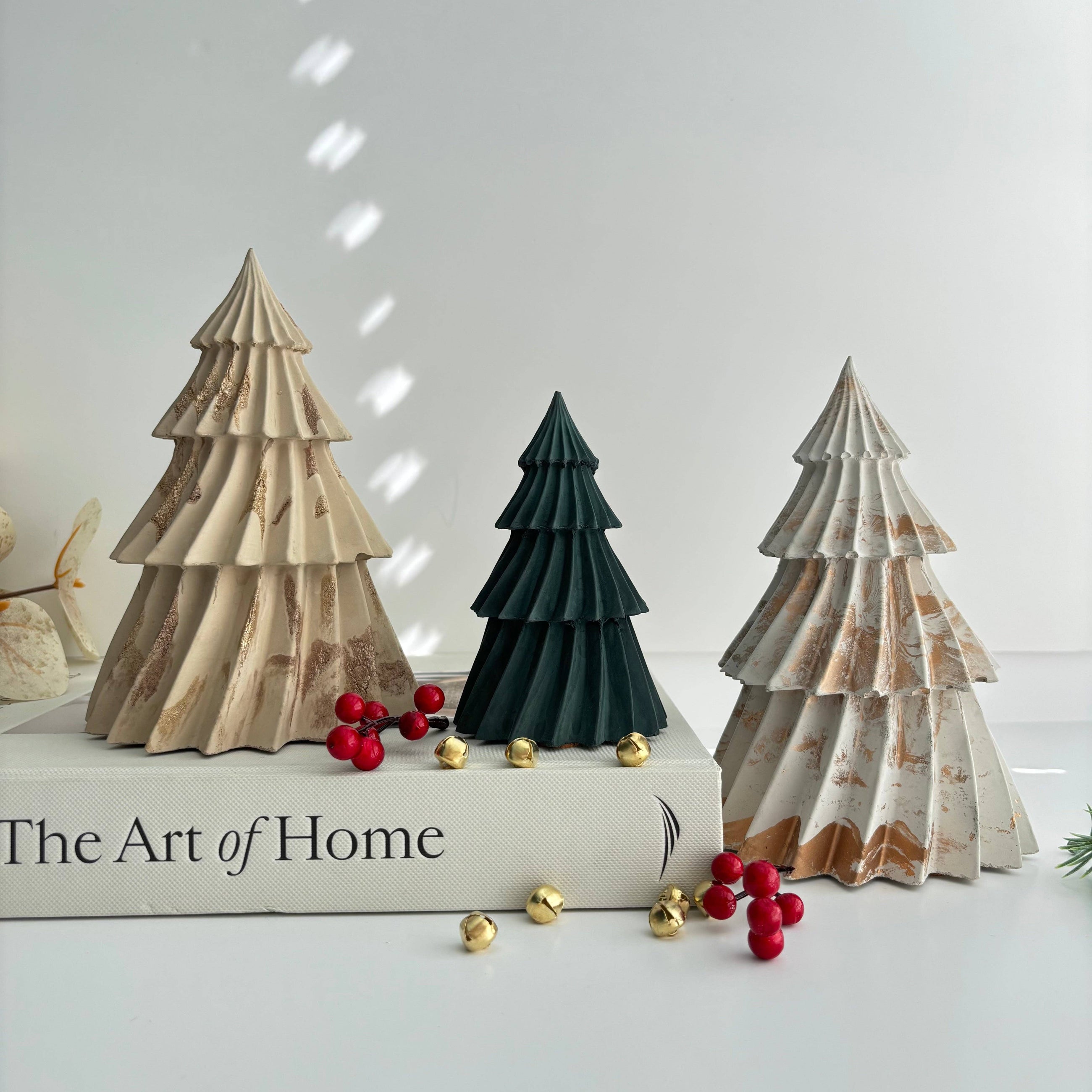 Sweeping Christmas Tree - Holiday Table Decor |Christmas