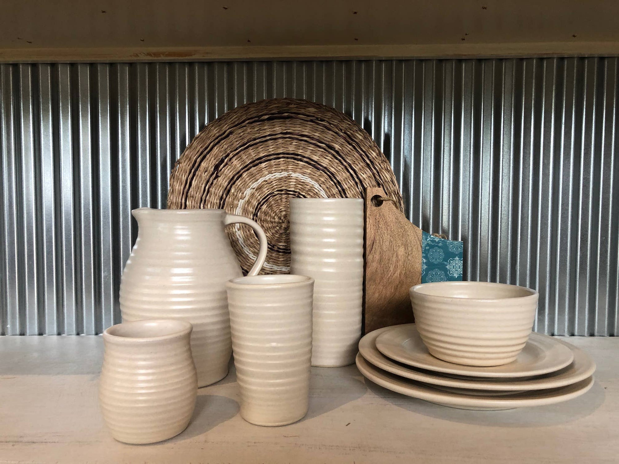 Farmhouse Ridges Short Vase
