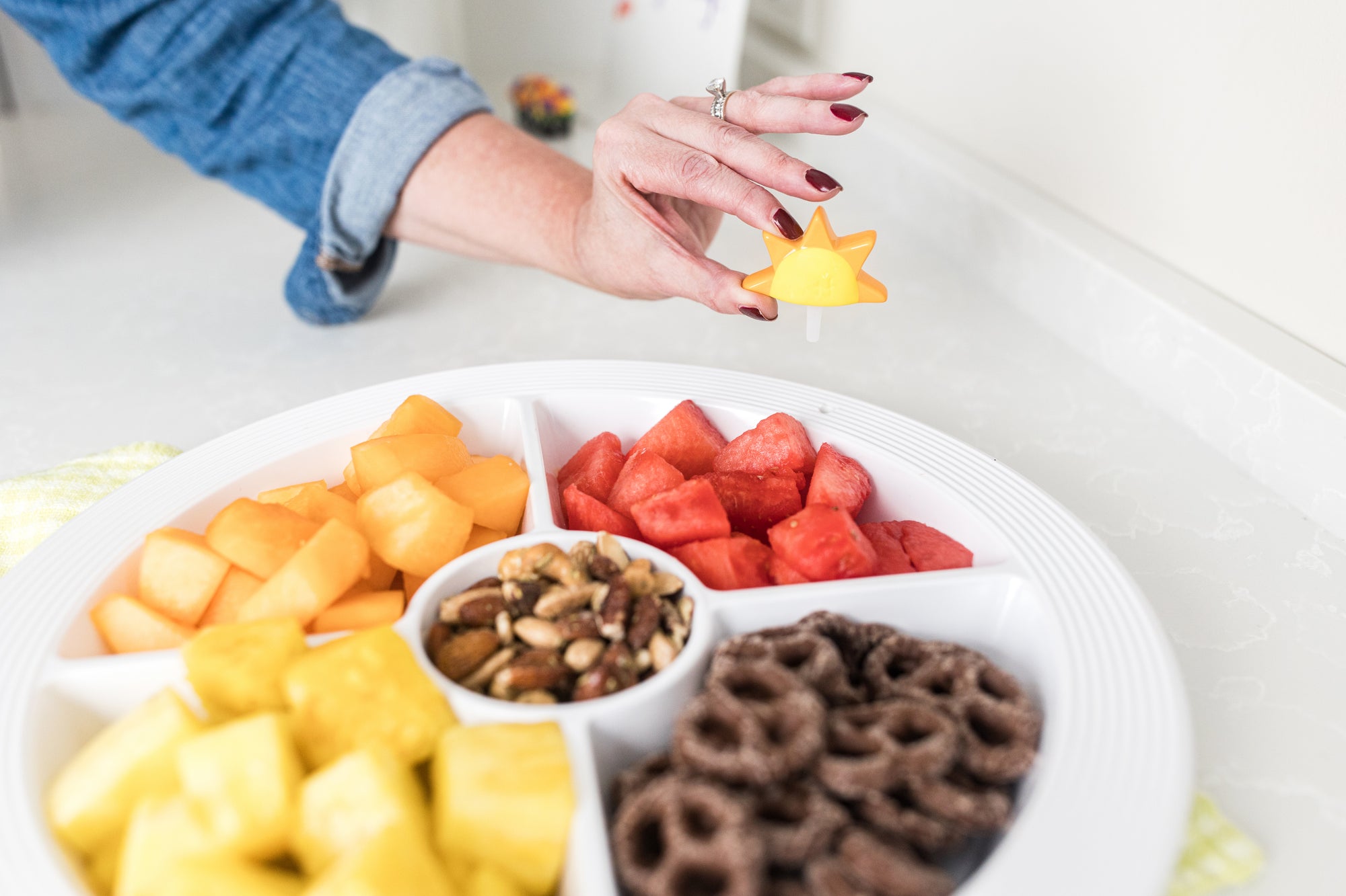 Divided Server, round melamine