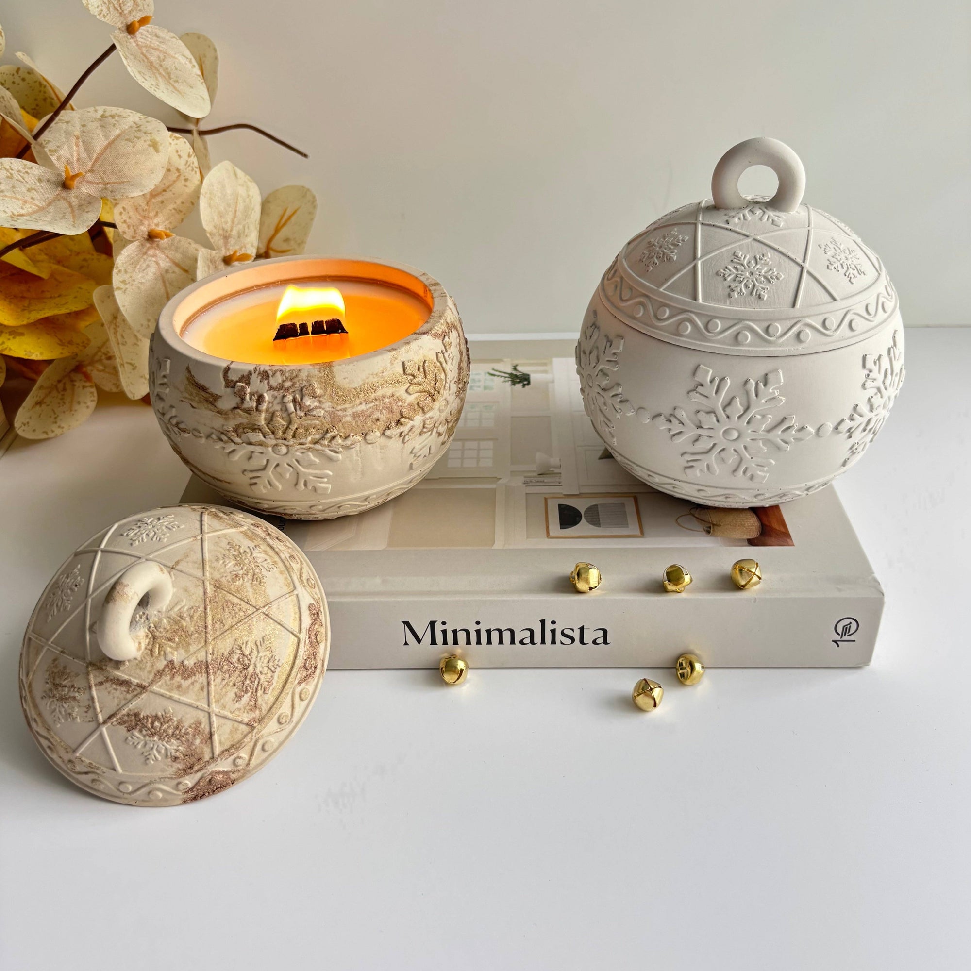 Snowflake Bauble Candle | Coconut-Soy Wax Christmas Decor