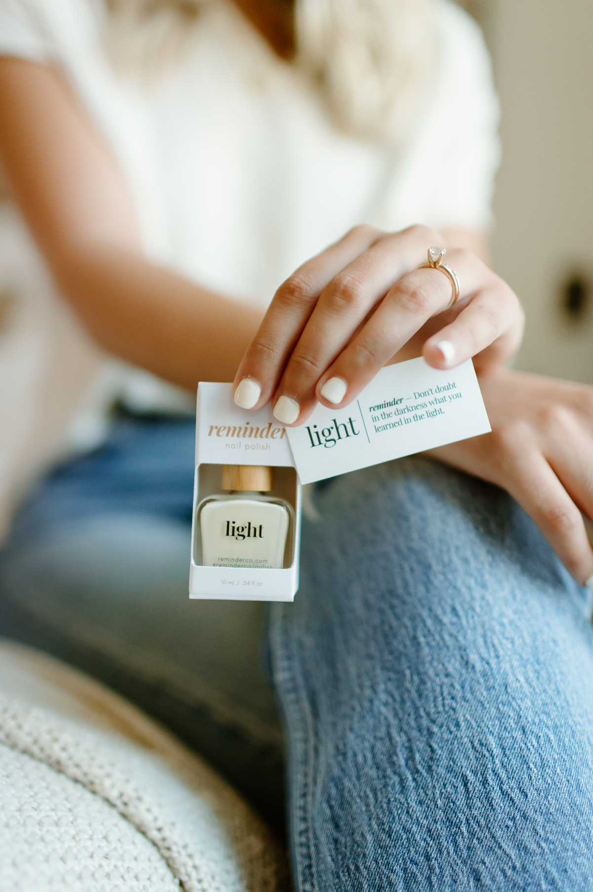 Nail Polish — Light