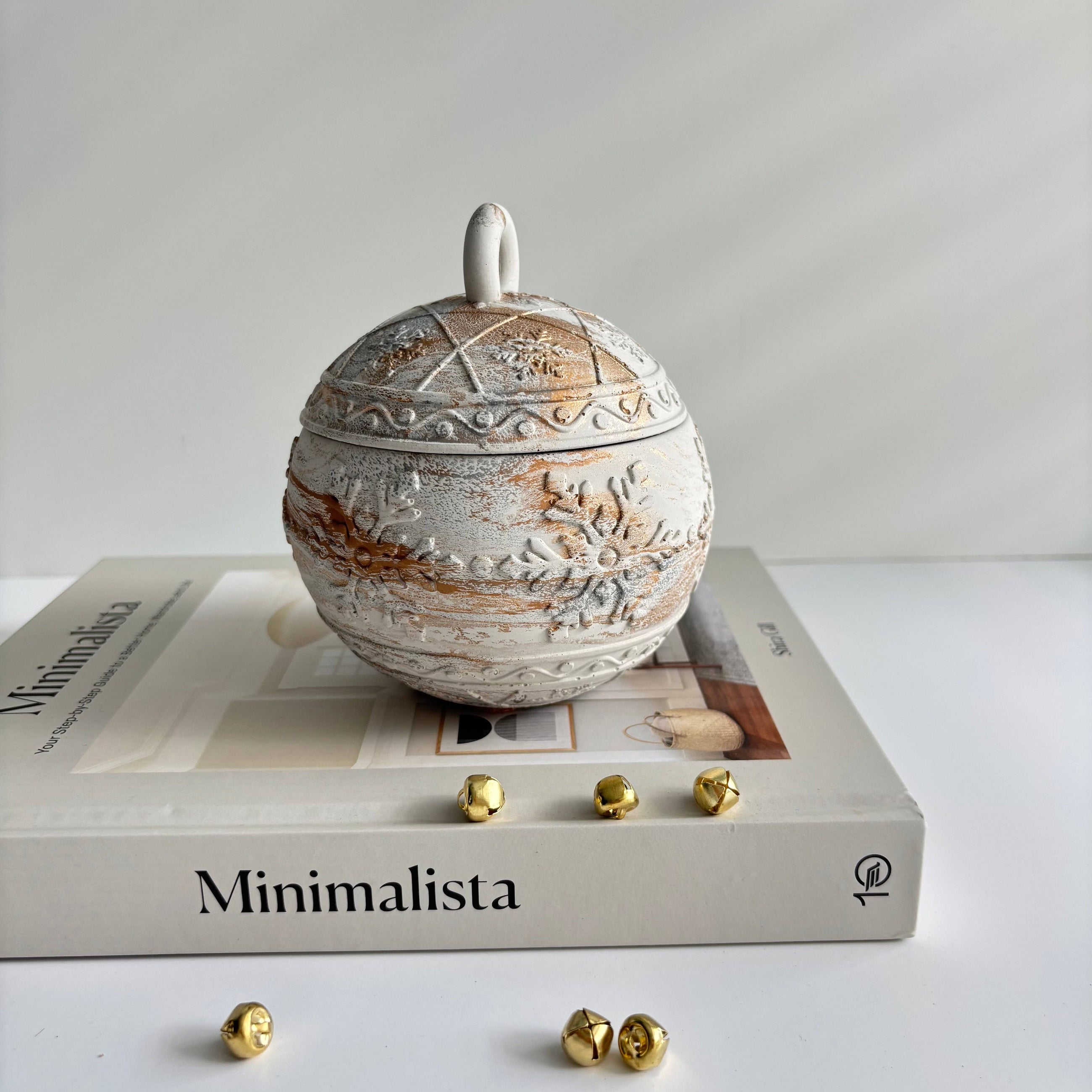 Snowflake Bauble Candle | Coconut-Soy Wax Christmas Decor