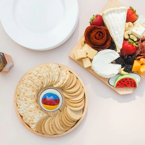 Cracker round