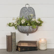 Planter, weathered wall gray
